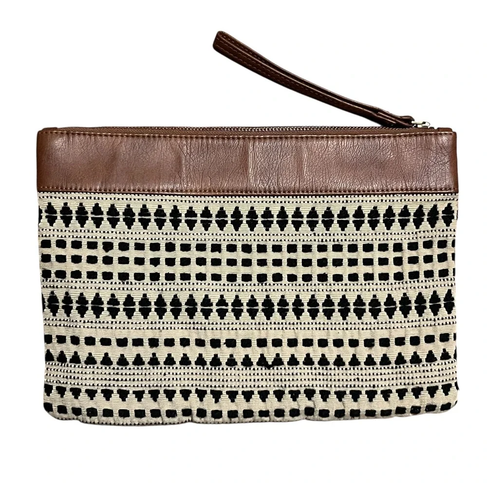 Abercrombie & Fitch Embellished‎ Beaded Boho Wristlet Clutch Bag Black Cream